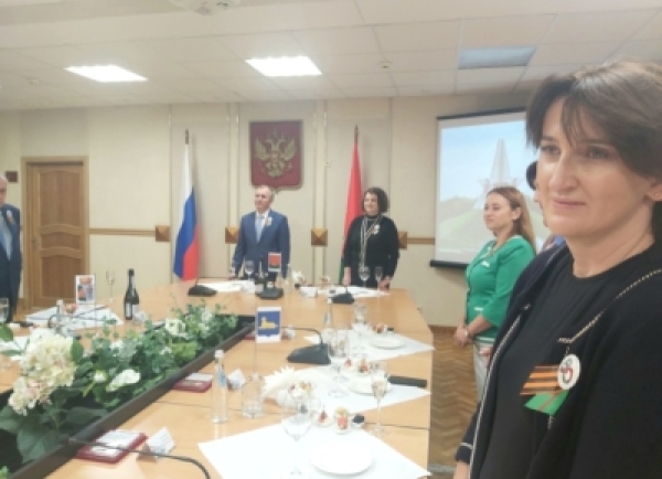 Брианск ақалақь анапхгараҭара аиашьаратә қалақьқәа рделегациақәа официалла рыдкылара мҩаԥнагеит.