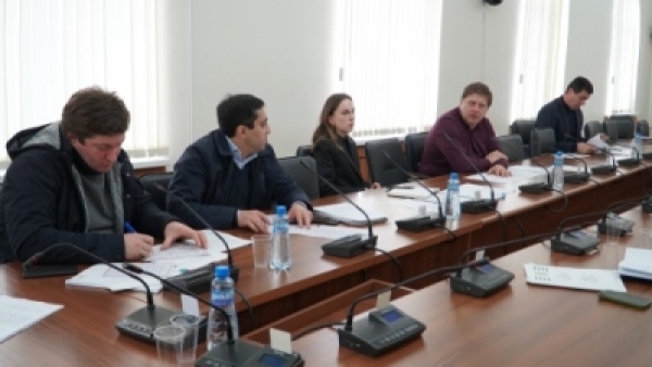 АПАРЛАМЕНТТӘ ЕИЛАКЫ АҞНЫ «АԤСНЫ АҲӘЫНҬҚАРРА АҚАЛАҚЬРГЫЛАРАТӘ ЗАКӘАНЕИДКЫЛА АУСУРА АЛАРГАРАЗЫ» АХАКӘАН АПРОЕКТ ИАЛАЦӘАЖӘЕИТ.