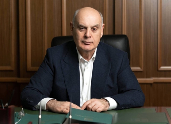 Аҳәынҭқарра Ахада  усуратә визитла Москваҟа дцеит.