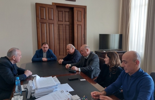 АТӘЫЛА  АНАПХГАРА  АҾЫ  АЕНЕРГЕТИКА  АУСХКЫ  АҾЫ  ИҞОУ АҬАГЫЛАЗААШЬА  ИАЛАЦӘАЖӘЕИТ.