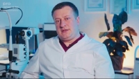 "РАБОТА, В КОТОРОЙ СРАЗУ ВИДЕН РЕЗУЛЬТАТ": ИНТЕРВЬЮ С ОФТАЛЬМОЛОГОМ АСТАМУРОМ  ГУЛАРИЯ